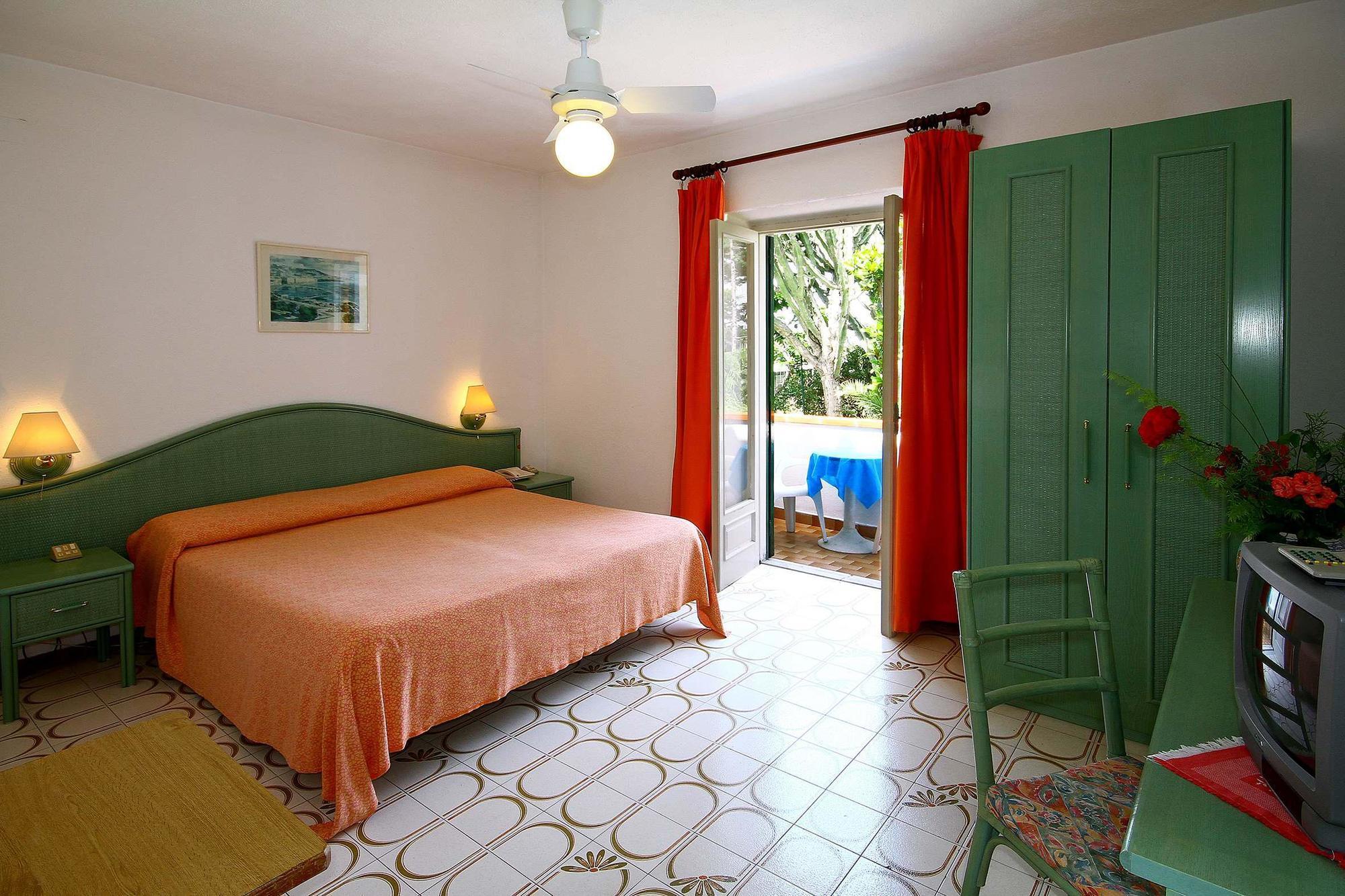 Hotel Park Calitto Forio di Ischia Buitenkant foto